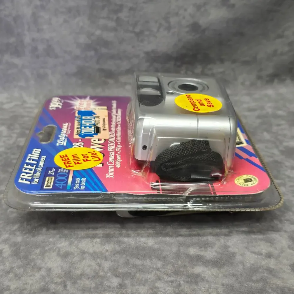 Studio 35 VINTAGE Concord Camera Corp Model Felix FF - 35mm Film Camera 28-50 mm